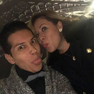 Meet your Posher, Aura